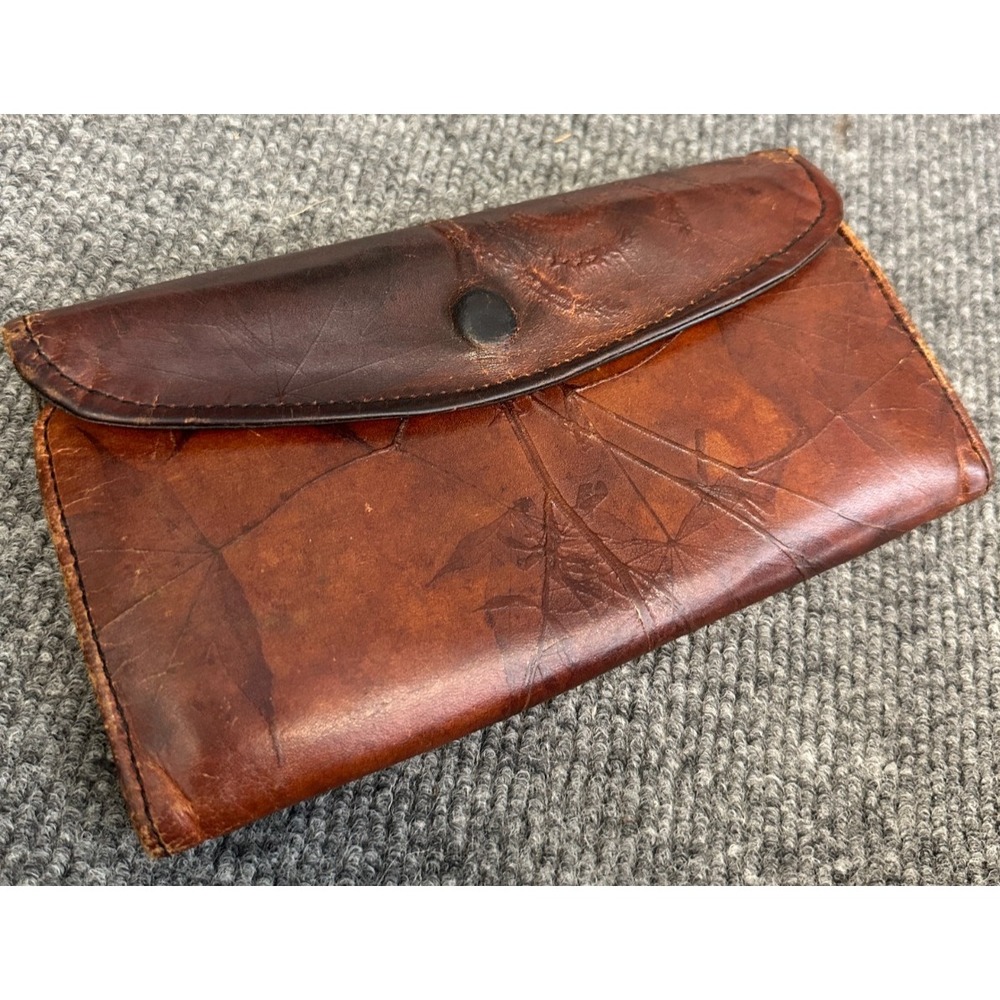 Vintage Tooled Leather Wallet 1970s Brown Botanical Floral Embossed Snap Clutch